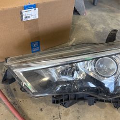 2018 4Runner Oem Headlight 
