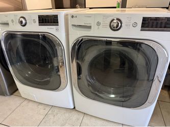 JUMBO WASHER AND GAS DRYER SET