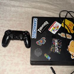 PS4 Slim Cracked And Buttons A Little Broken Throw Offer