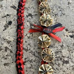 graduation leis