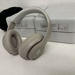 Beats Studio Pro 