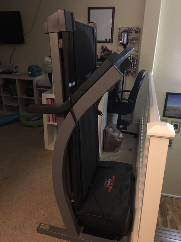 PRO FORM 785SS wide deck treadmill