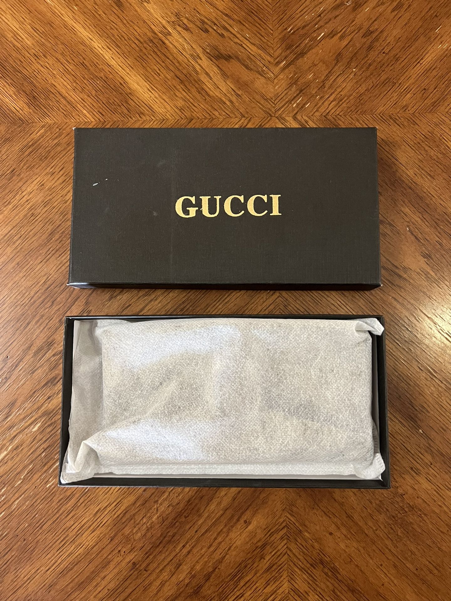 Gucci Dionysus GG Supreme Wallet
