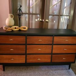 Mid Century Modern MCM Dresser