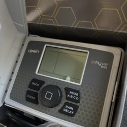 New in box. Never Used. B-Hyve Smart WIFI 12 Station Sprinkler Controller 