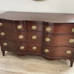 Antique/Vintage Dresser