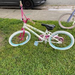 3 Kids Bikes