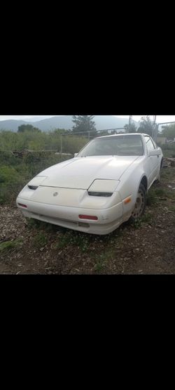 1987 NISSAN 300ZX T-TOP STICK-SHIFT