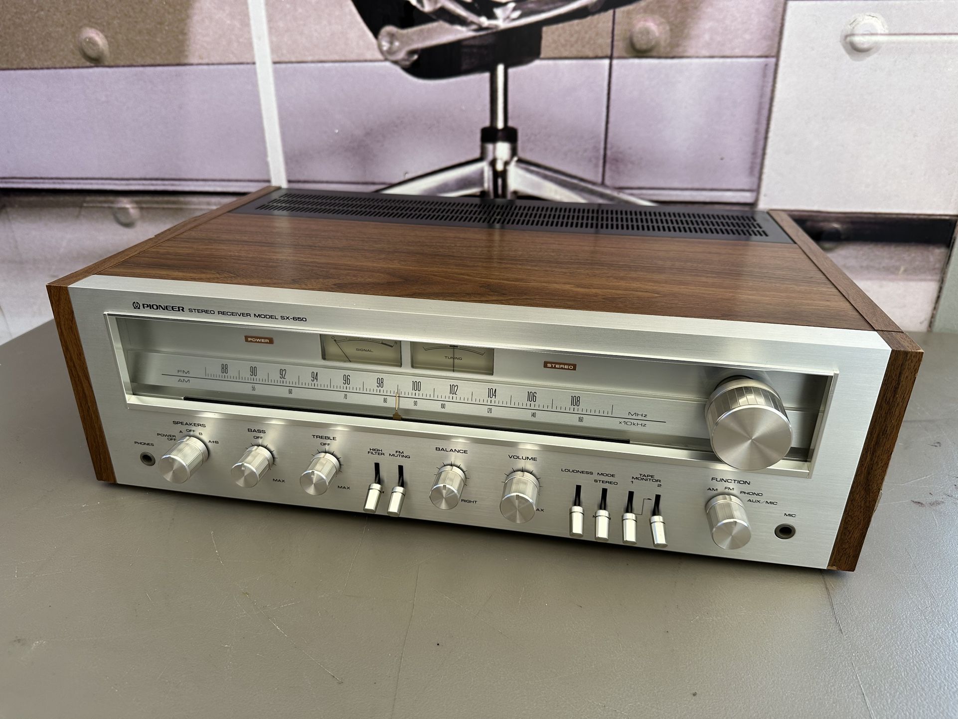 Pioneer SX-650 Vintage AM/FM Stereo Receiver Tested ~Works Perfect-~