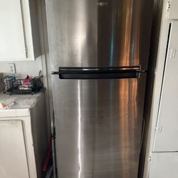 Good Fridge Nice Condition 