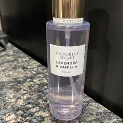 NEW VICTORIAS SECRET PINK LAVENDER & VANILLA RELAX FRAGRANCE SPRAY $10!