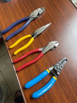 Klein tools High-Leverage side cutting Pliers, and more read description .