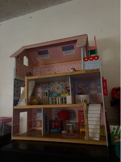Doll house