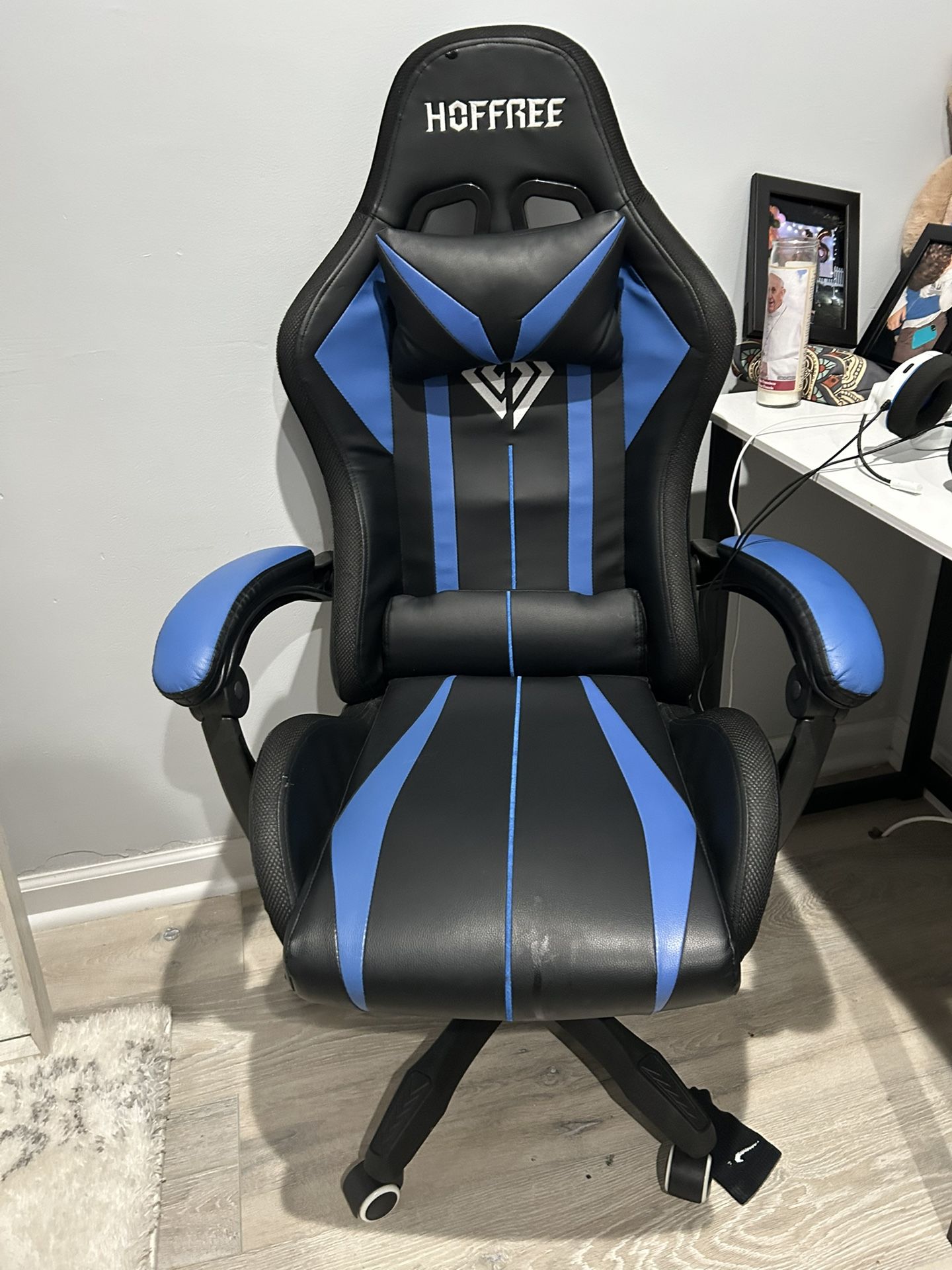 Gaming chair