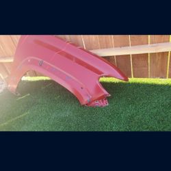 2016 - 2022 TOYOTA TACOMA RIGHT
FENDER PASSENGER SIDE OEM USED
GENUINE. NC