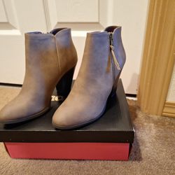 Charlotte Russe Taupe Ankle Bootie  sz 7 New!