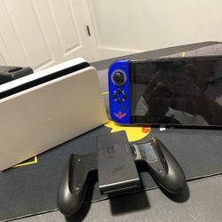 Nintendo OLED Switch Bundle (no Games)