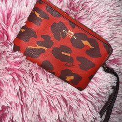 Leopard Wristlet