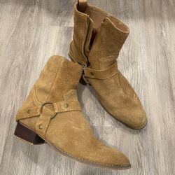 MNML DESERT CHELSEA BOOTS SIZE 39 Great Condition!