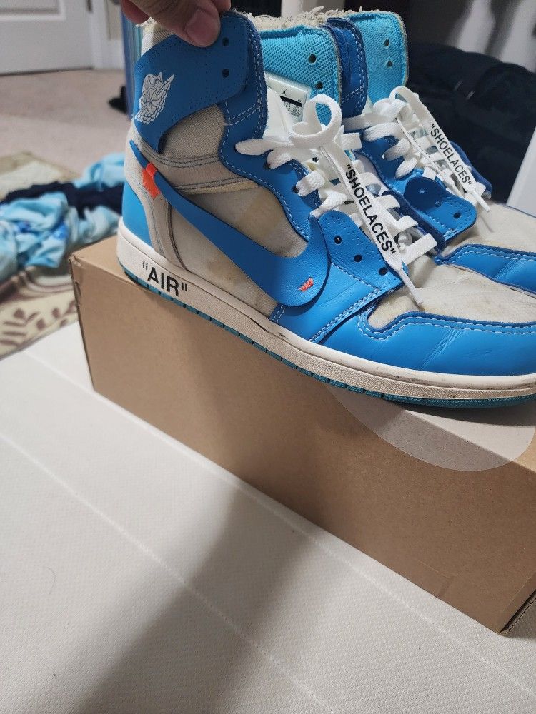 Jordan 1 off White Unc Size 11.5