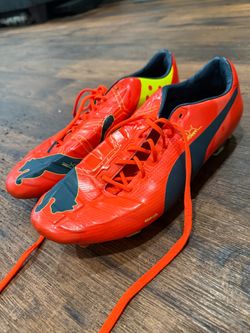 Puma Soccer package size 11.5 cleats, puma Arsenal bag and new socks