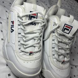 Fila Disruptor 2 Womens Size 6 White Running Shoes Sneakers for Sale in Elizabeth NJ OfferUp