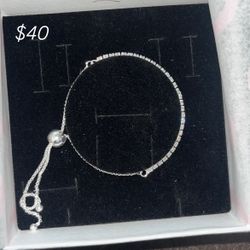  Bolo Bracelet 