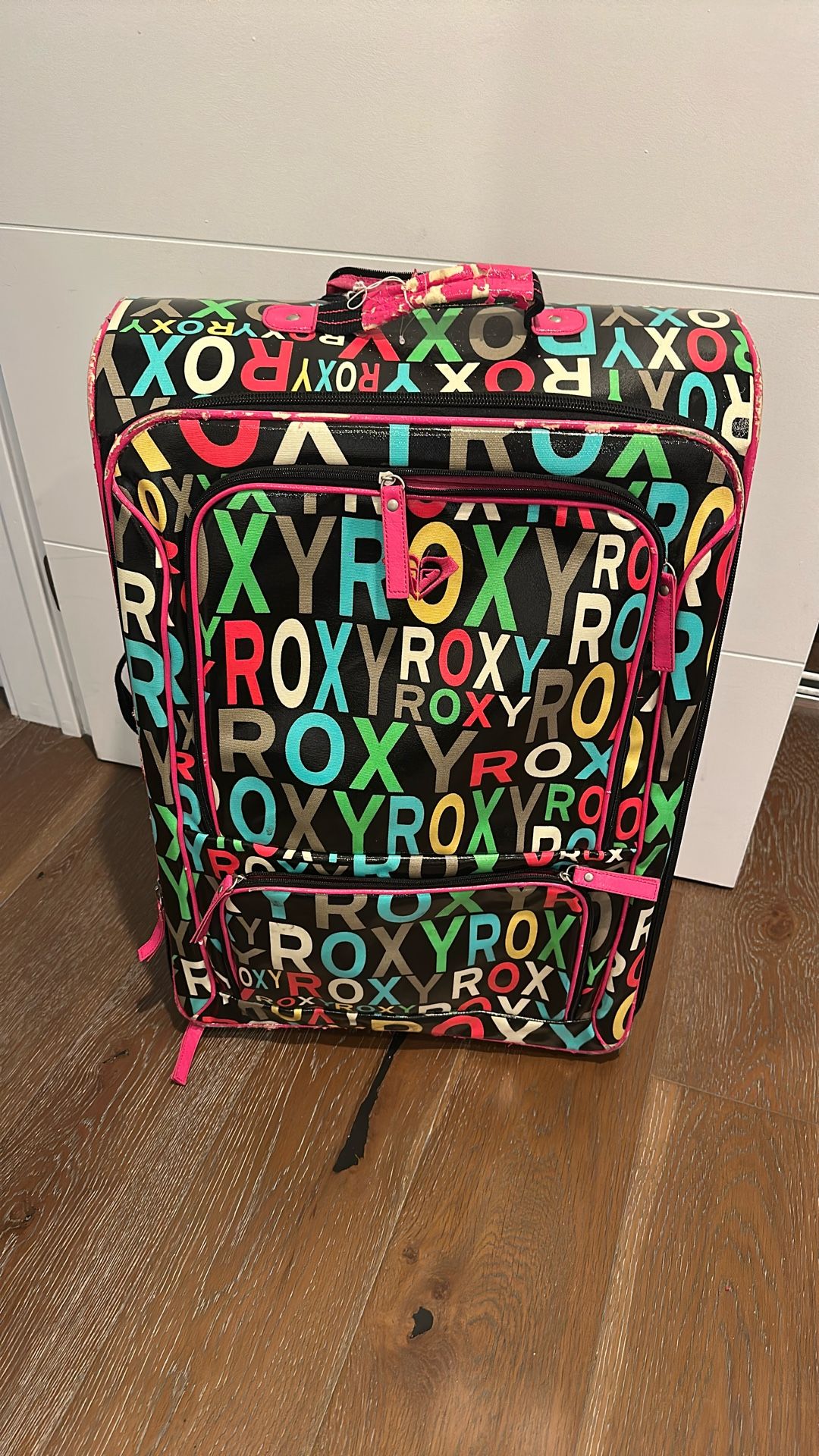 ROXY brand Rolling Suitcase