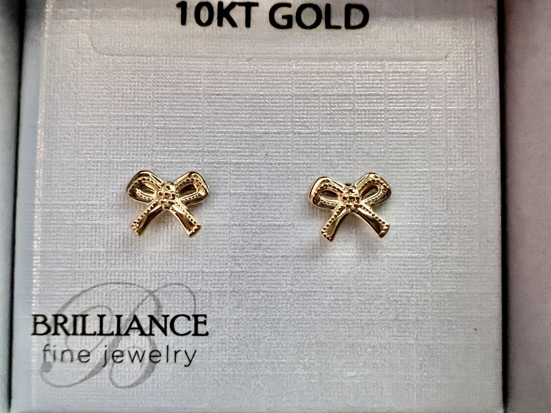 10kt Yellow Gold Bow Earrings Beand New 