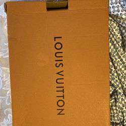 Lv stencils ( Louis Vuitton ) for Sale in Pflugerville, TX - OfferUp