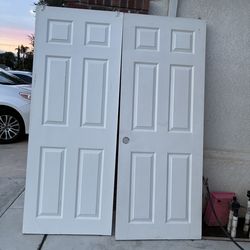 Closet slider door set