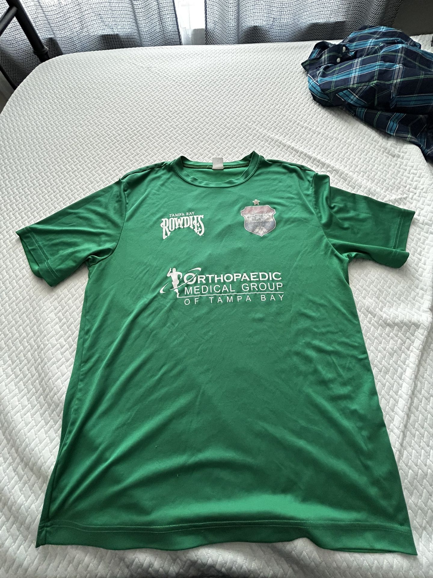 Rowdies Shirt Size M