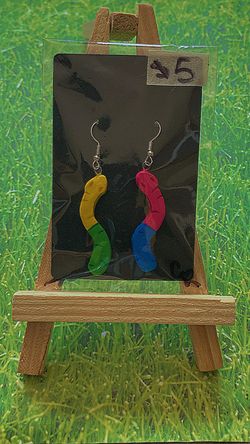Art Sale : Earrings
