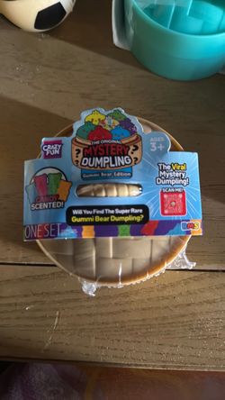 Crazy Fun Mystery Dumpling Gummi Bear Edition