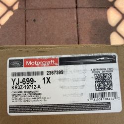 Ford Motorcraft KR3Z-19712-A A/C Condenser