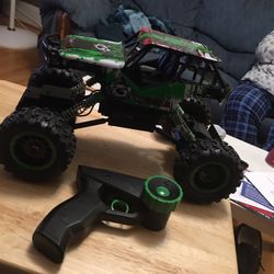 Green and black r/c buggy