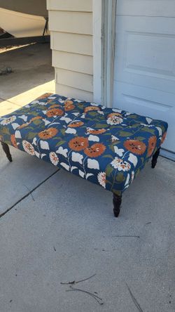 Floral ottoman