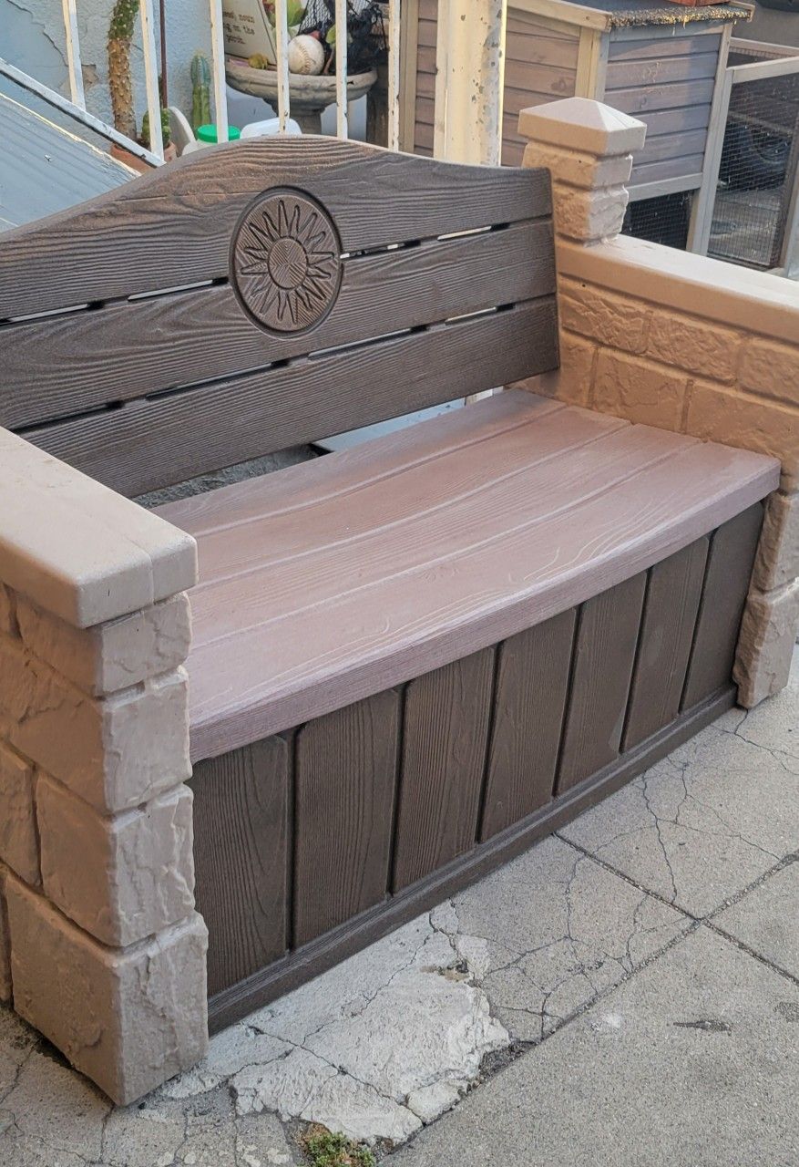 Step2 Storage Bench 