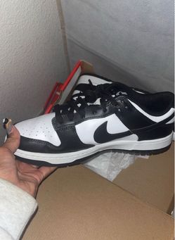 Panda dunks