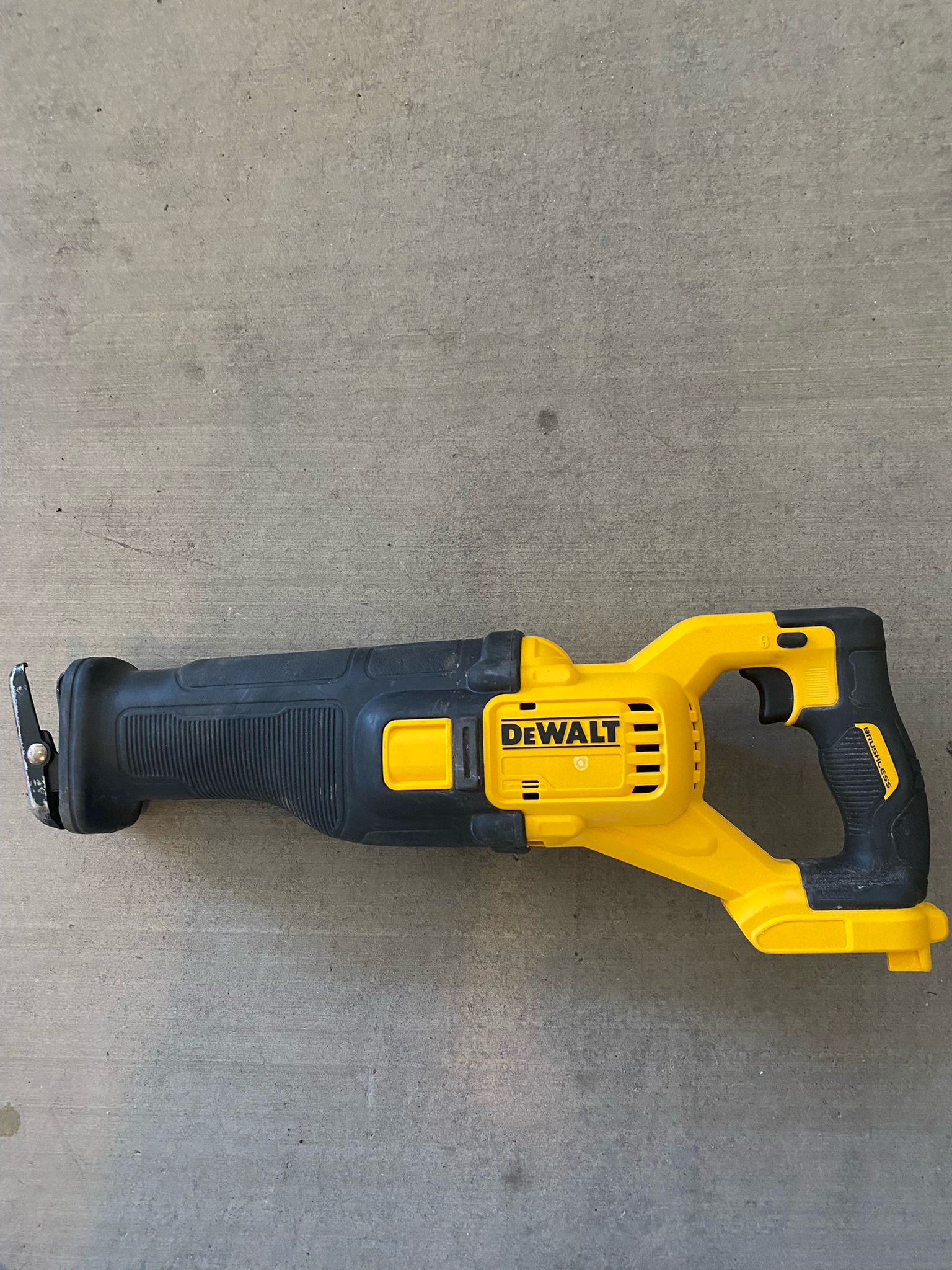 Dewalt 60V Flexvolt Max Cordless Brushless Reciprocating Saw DCS389B