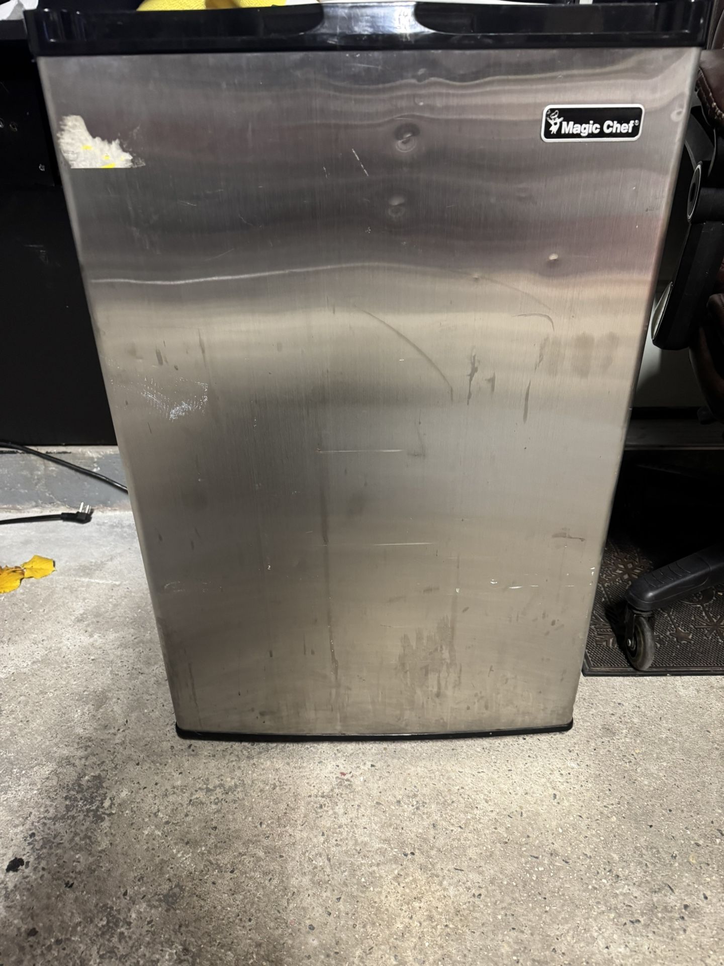 Magic Chef Mini Fridge