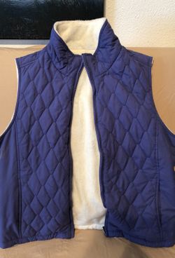 Women’s reversible-purple/white fur vest