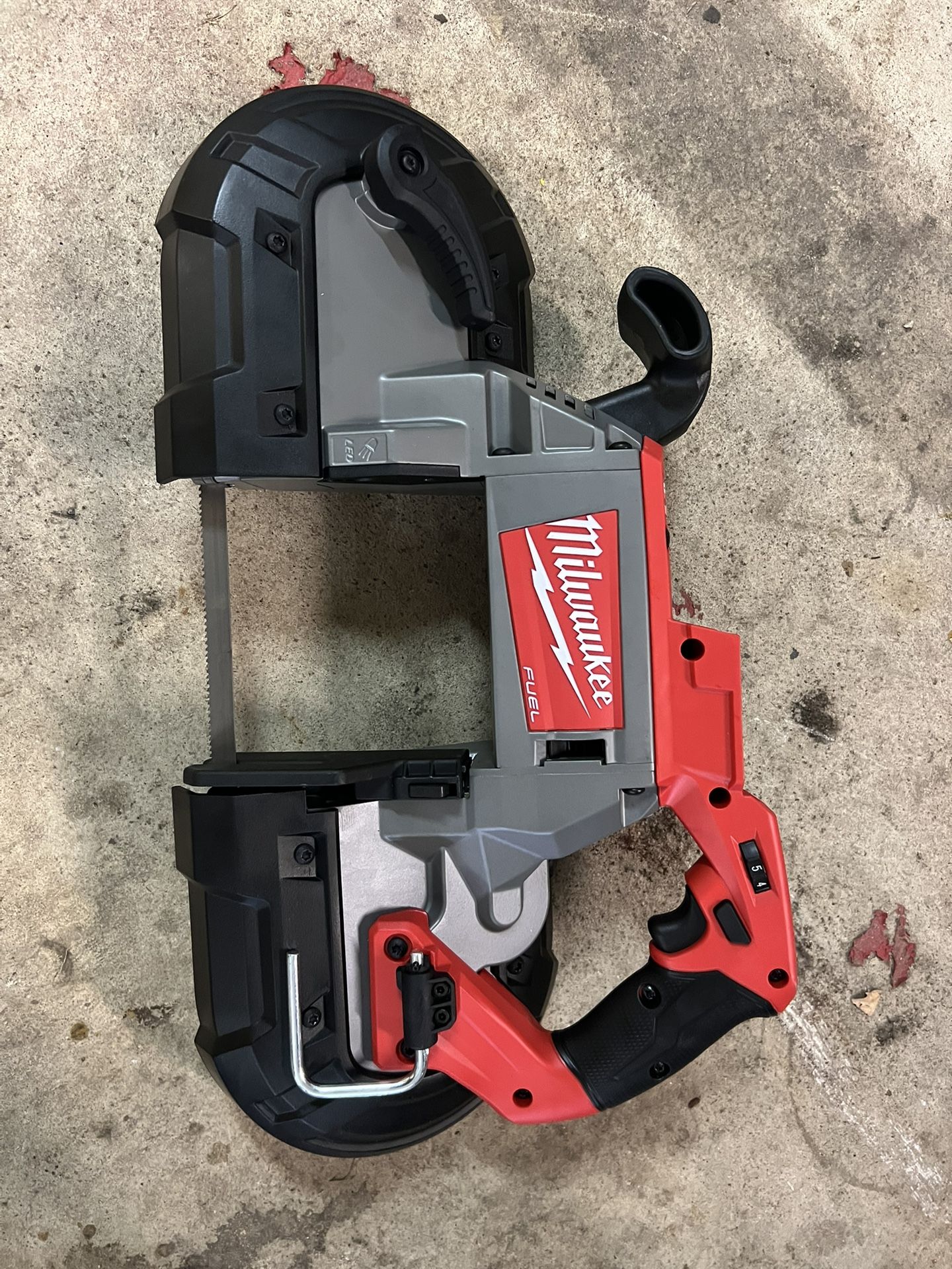 M18 Milwaukee Deep Cut Band Saw