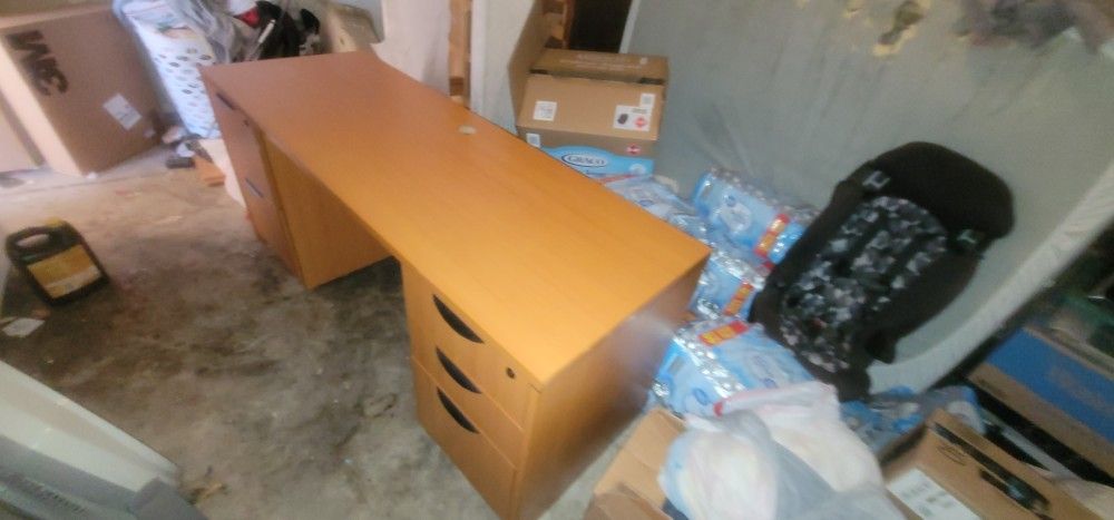 Office Desk