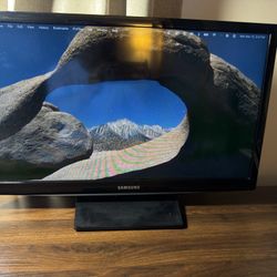 Samsung TV/Monitor 24 Inch 1080p UN24H4000 