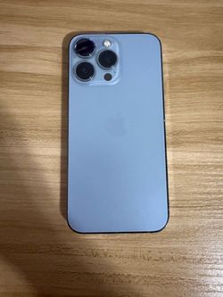 iPhone 13 pro with case