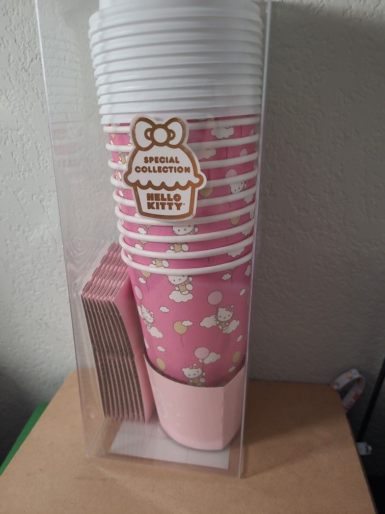 Rare SPECIAL COLLECTION Hello Kitty Coffee Cups
