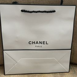 CHANEL Paper Bag Shopping Bag White Gift Bag 11.5”x.9.75”x5” New smoke free