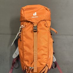 NEW Deuter Trail 22 SL Backpack