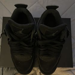Jordan 4 Black Cats